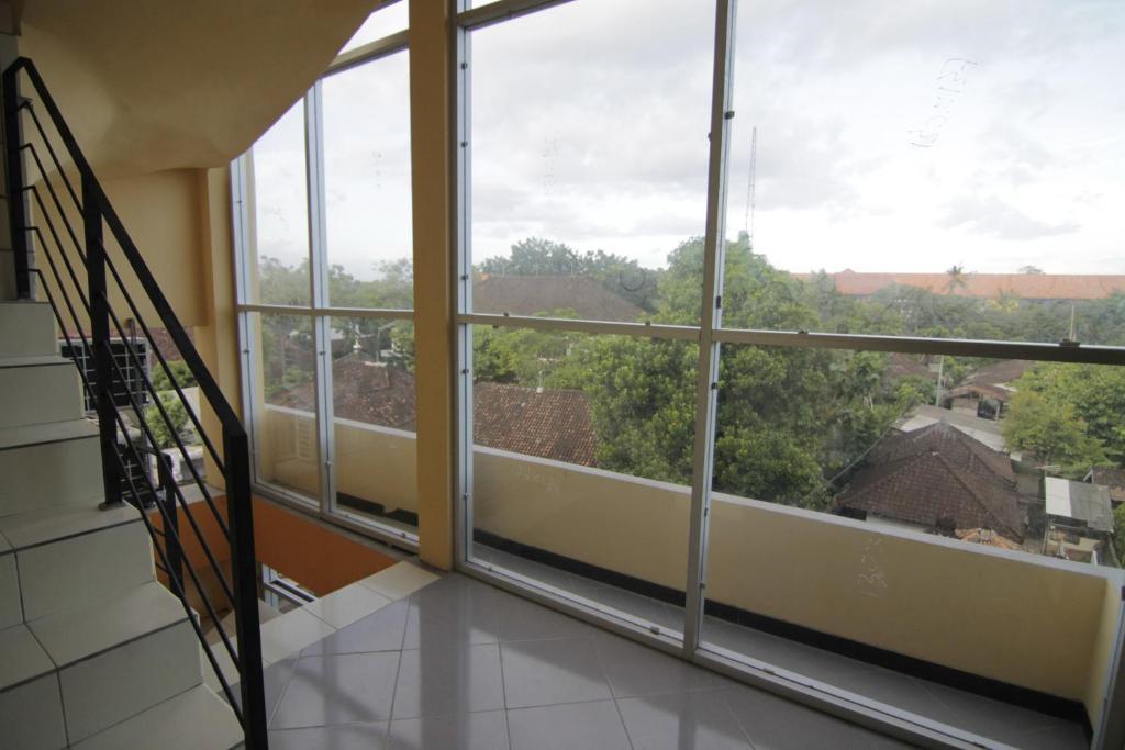 Ct1 Bali Bed & Breakfast Кута Экстерьер фото